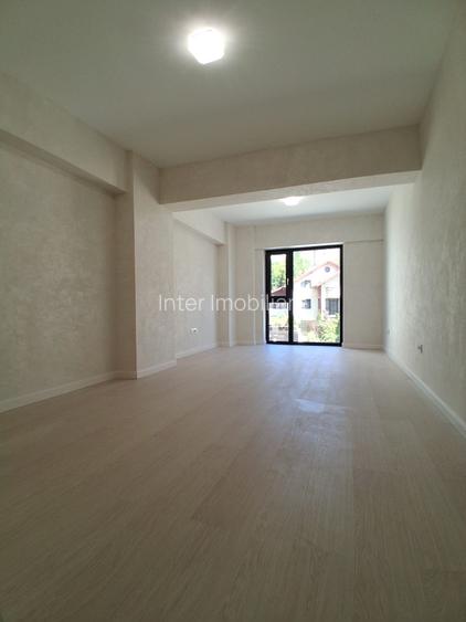 PACURARI ALPHA BANK 3 CAMERE DECOMANDAT 94 MP BLOC 2026 ET.2  COD 162719 - 9