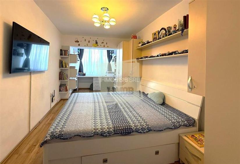 Apartament mobilat 68 mpu 3 camere 2 bai si pivnita in Turnisor - 4