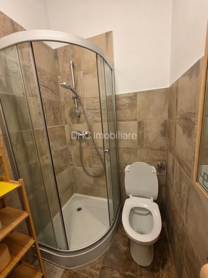 CASA DE INCHIRIAT, ZONA COTROCENI LA 5 MIN. METROU EROILOR - 5