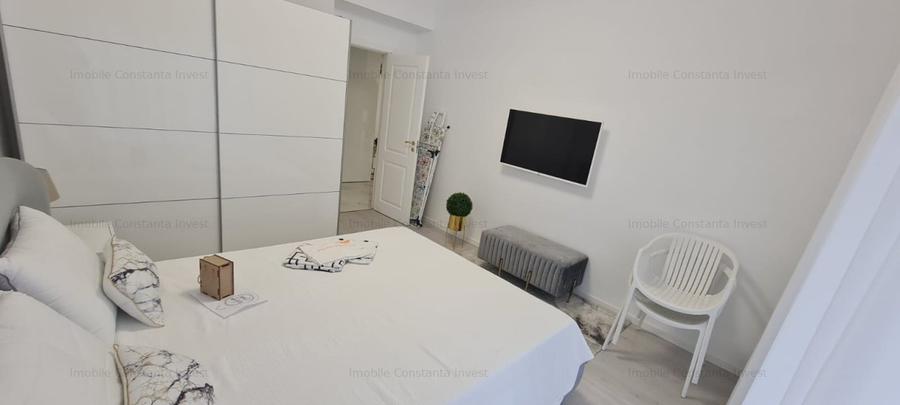 STATIUNEA  MAMAIA  -  2 CAMERE  PRIMUL  RAND  LA  MARE  MOBILAT  UTILAT  LUX
