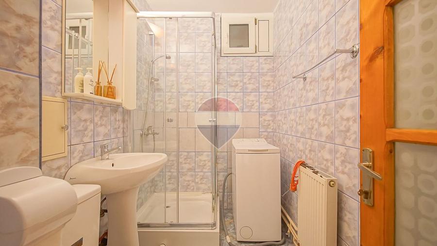 Apartament de două camere langă parc, Centrul Civic
