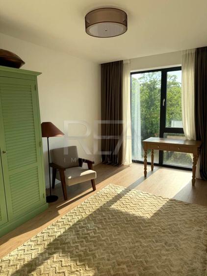 Apartament 4 camere | 2 locuri de parcare si boxa | Erou Iancu Nicolae