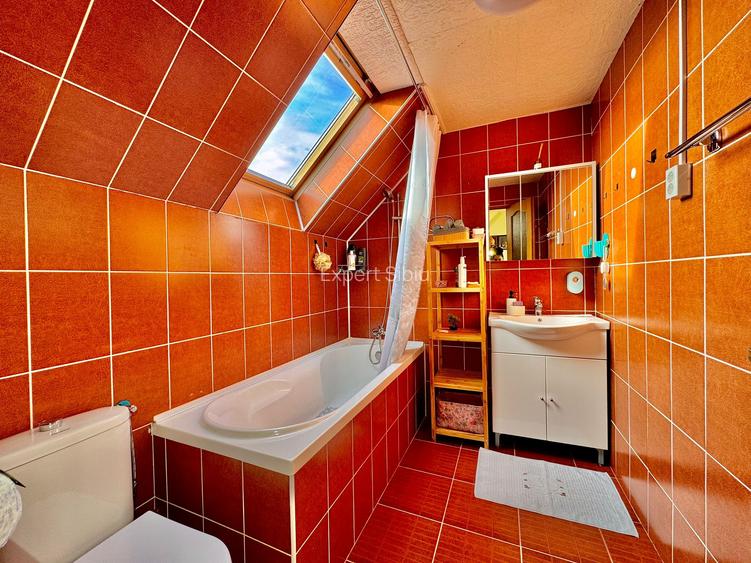 DE ÎNCHIRIAT – CASĂ MODERNĂ CU GRĂDINĂ PRIVATĂ | GUȘTERIȚA, SIBIU - 9