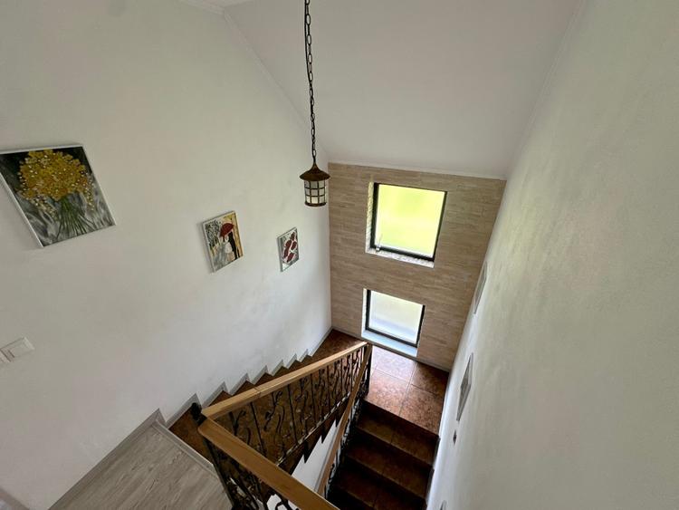 Pensiune de vânzare în Bobu, Scoarța - sau schimb cu apartament Timisoara