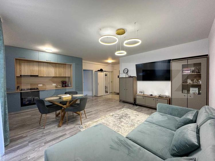 Apartament 3 camere, 72 mp, cu parcare si boxa incluse, zona Avantgarden