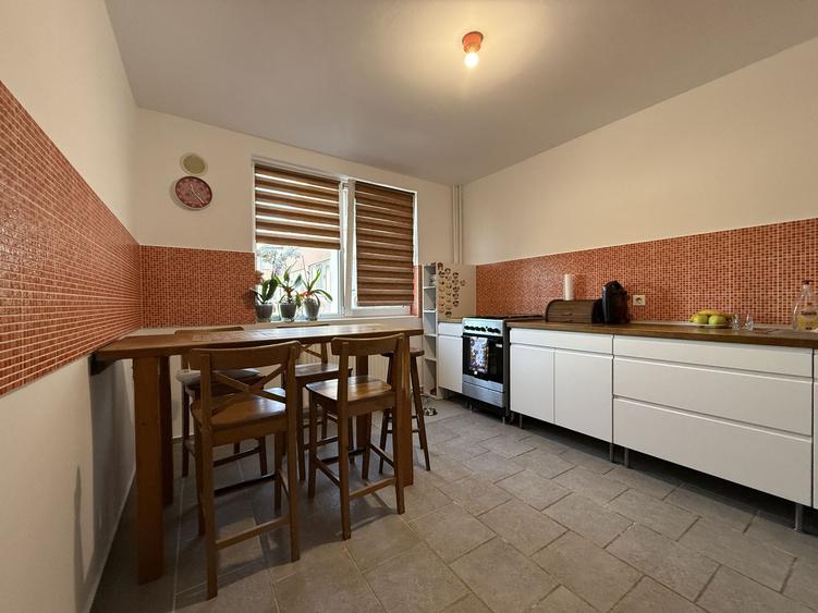 Apartament 4 camere Baneasa (vis-a-vis fosta Antena 1)