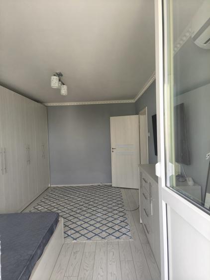 Apartament 3 camere - Decomandat - Renovat