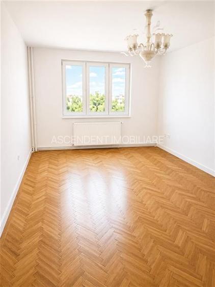 Apartament 3camere, etaj intermediar, priveliste si lumina naturala, Calea Bucur - 8