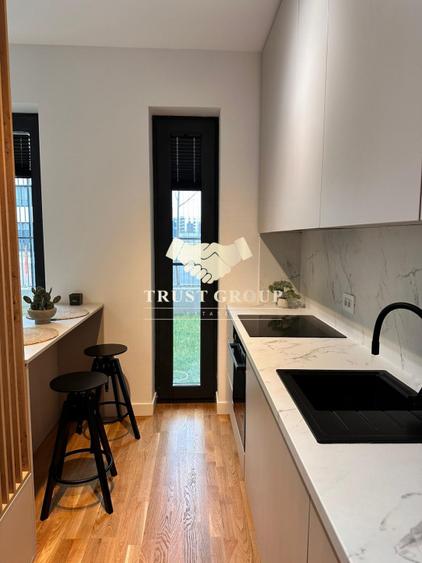 Studio Avalon Estate | Gradina Proprie 35 mp |