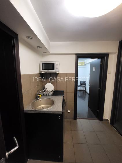 Zona C.A. Rosetti str. General Praporgescu, Demisol inalt pentru firma, birou - 11
