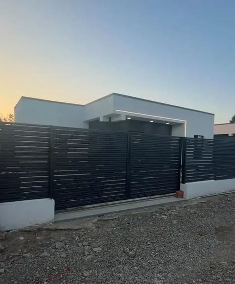 Casa 4 Camere De Vanzare|Afumati Deal Canalizare| Incalzire Pardoseala