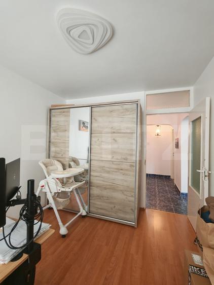 Apartament cu 4 camere, decomandat, 75 mp, zona Parcul Teilor