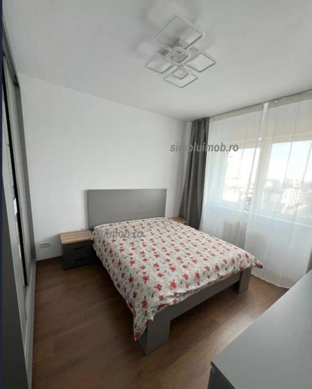 2 Camere Titan Bloc Nou 70mp
