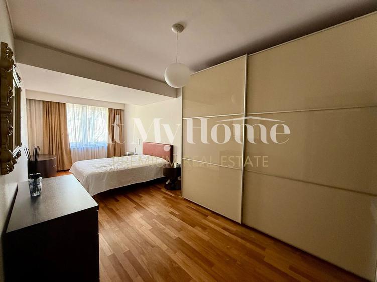 Apartament spatios cu 4 camere, vedere Herastrau, prima linie, parcare, terasa