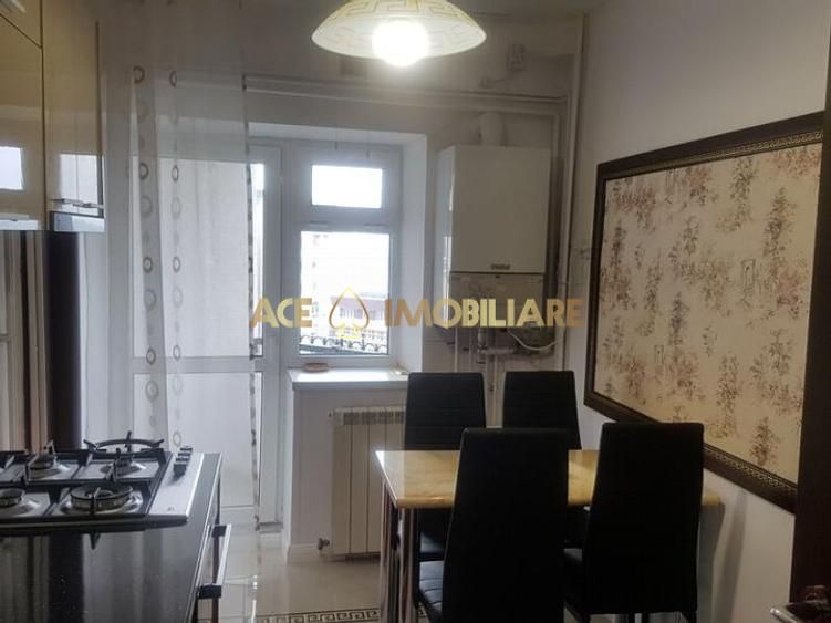 3 Camere de inchiriat | Unirii | Centrala | Parcare |
