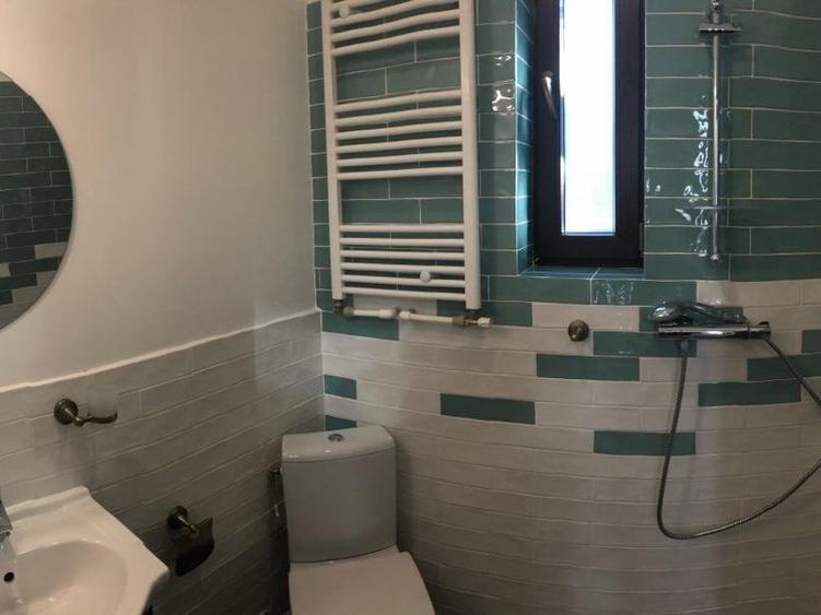 Zona Unirii - Parcul Carol vila 8 camere disponibila pentru inchiriere
