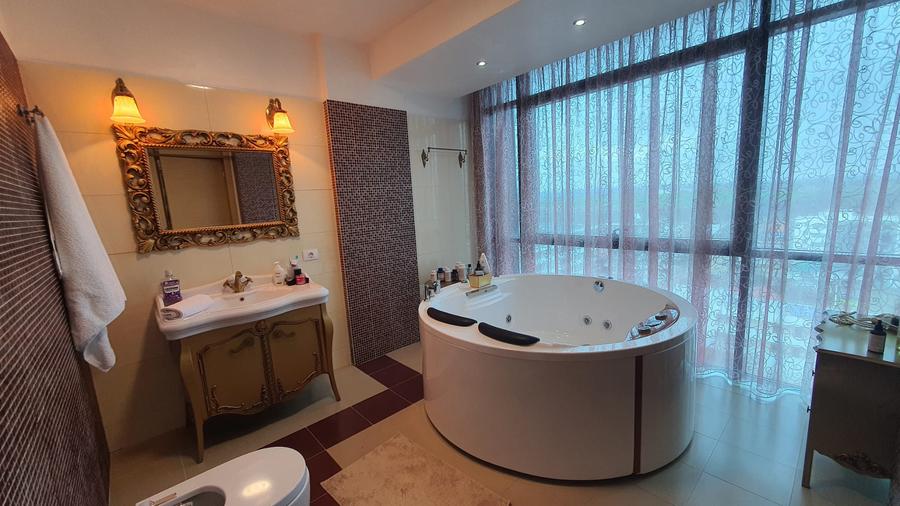 Exclusivitate,Mamaia Sat -JT Tower,ap. 4 camere,190mp,vedere la mare,mobilat LUX