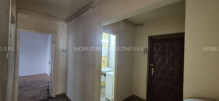 De vanzare ap.3 camere , cart. Tudor- str. Cutezantei - 14