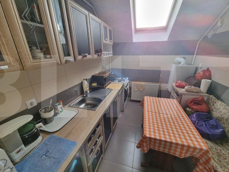 Apartament 4 camere, 93mp, balcon, 2 bai, zona Regal, Baciu