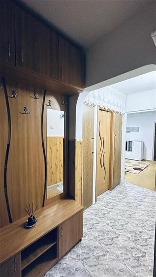 Apartament 3 camere Dacia