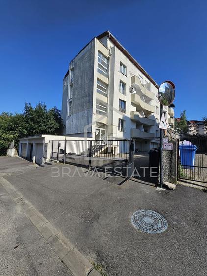 Apartament 3 camere, 100mp, 2 băi, 2 balcoane, 2 parcări, str Pădurii