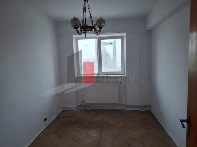 4 Camere Ploiesti Centru - Liceul Mihai Viteazul