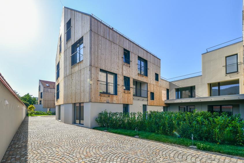 Apartament cu 3 camere | cu grădină proprie