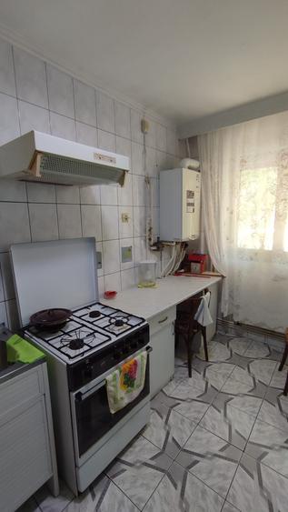 2 decomandate blvd. Dorobantilor parter 67 mp