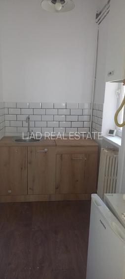 Apartament 3 camere Strada Smardan-Centrul Vechi - 2