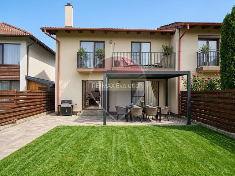 Duplex spațios cu 3 dormitoare, curte de 250 mp și parcare proprie. - 12