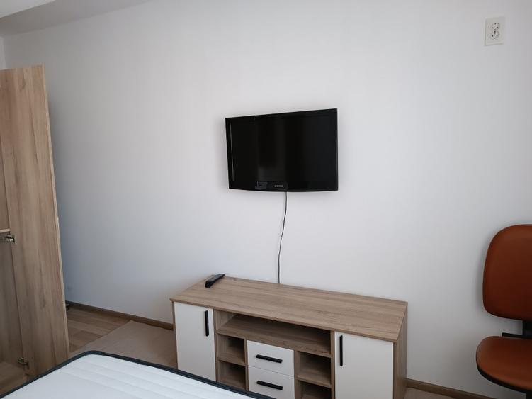 Închiriere 2 camere cu sau fără loc de parcare