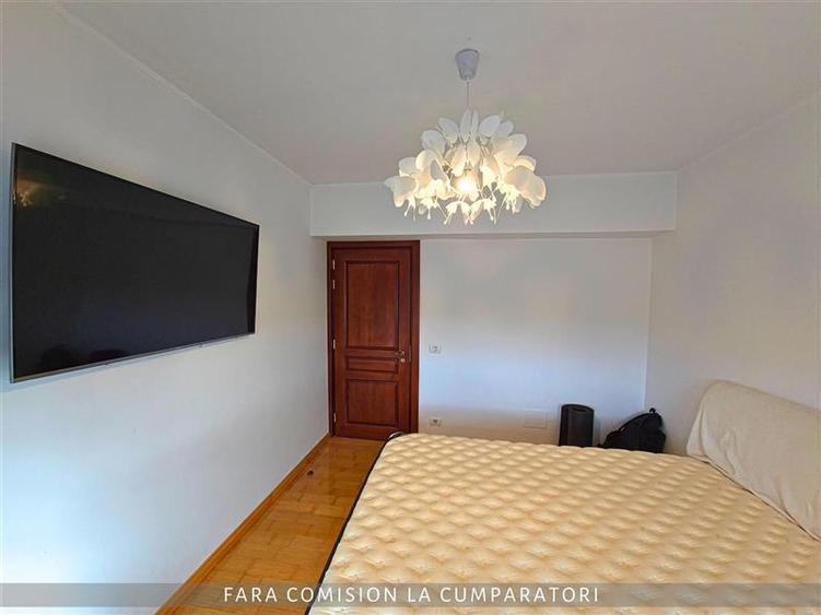 APARTAMENT DE 3 CAMERE, 107 MP - LA 3 MINUTE DE CENTRU