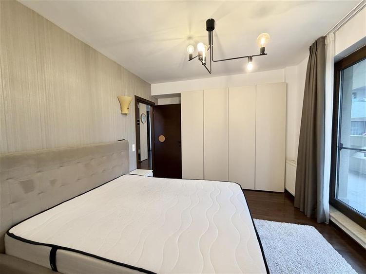 3 Modern Rooms OMV Pipera  Parking and Storage