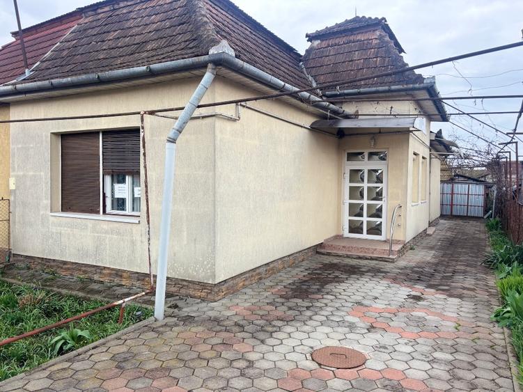Casă de vânzare în cartier Poiana