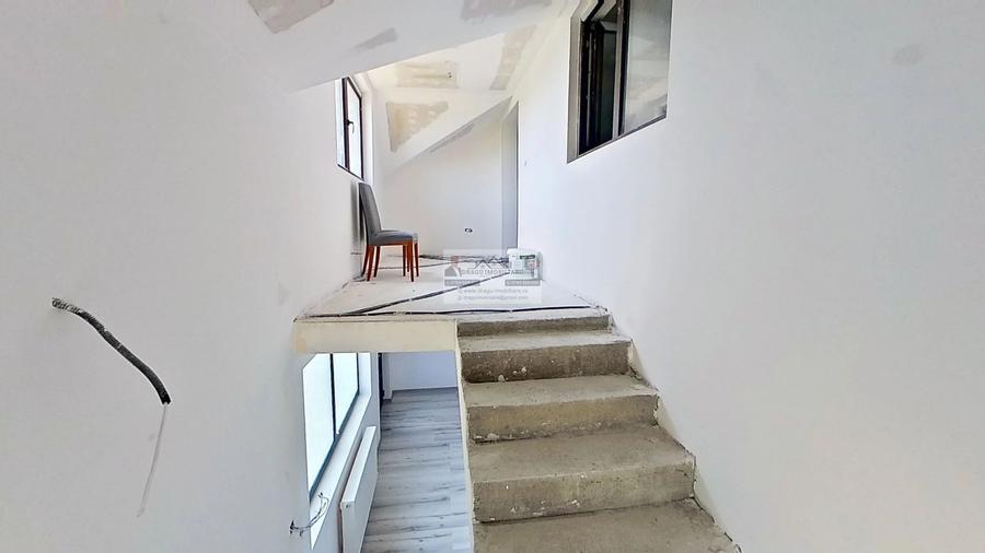 Casa Adjud - Oportunitate Premium: Vilă Individuală P+M