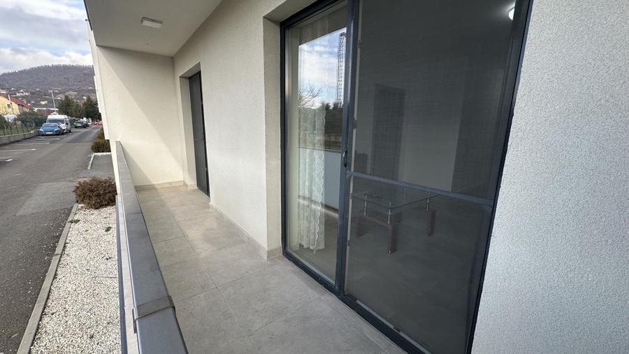 Apartament 2 camere, 43 mp, zona Valea Borcutului