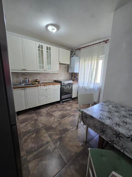 Apartament 3 camere decomandat | Centrală proprie | 2 băi | Drumul Sării - 23