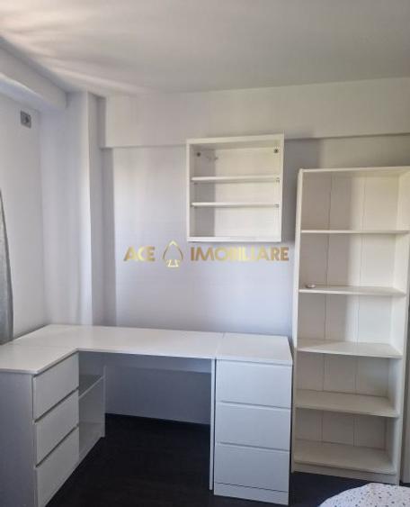 3 Camere de inchiriat | Nerva Traian | Metrou | Loc de Parcare