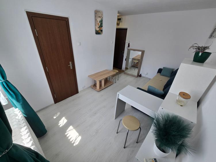 Garsoniera Piata Alba Iulia renovata si mobilata