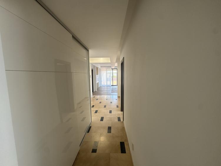 Vanessa - Penthouse - 3 Dormitoare - Parcare - Centrala - Acces Rapid