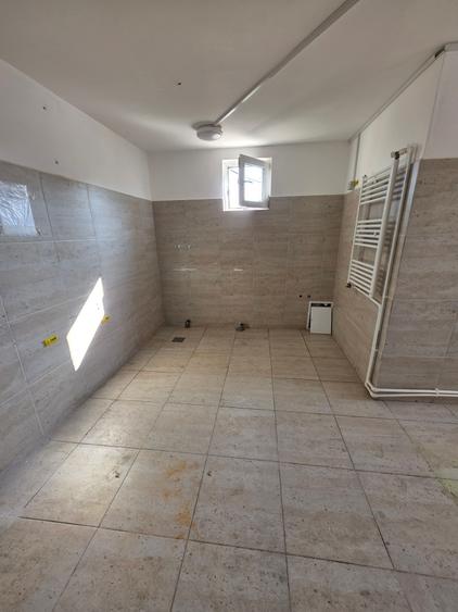 Zoba Brick - spatiu comercial 300 mp