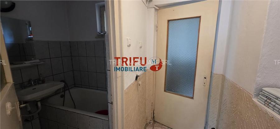 Spatiu comercial de vanzare - 4