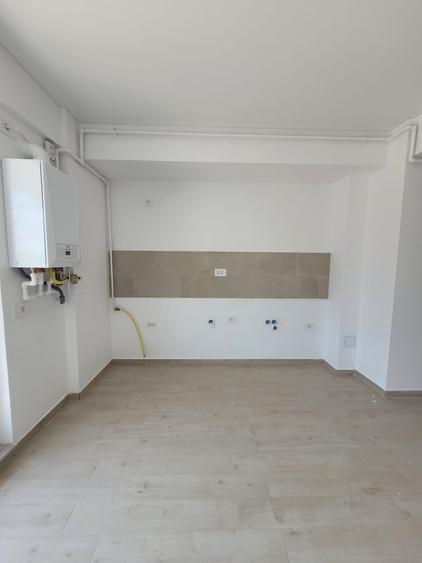2 CAMERE | VEDERE LATERALA MARE | BLOC NOU – MERAKI RESORT - 75000 E