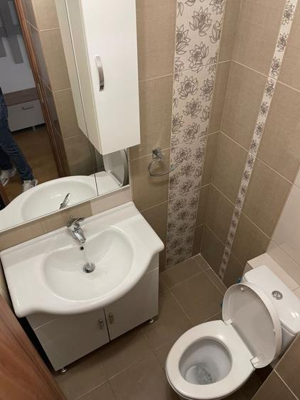 De inchiriat 3 camere Piata Alba-Iulia lux