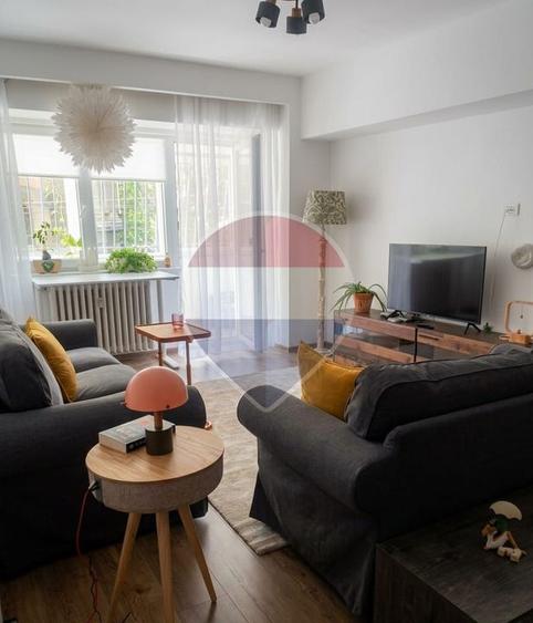 Apartament cu 3 camere  zona Clucerului- Bulevardul Ion Mihalache