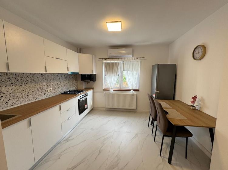 Apartament spatios 2 Camere | 13 Septembrie - Sebastian | Primul chirias