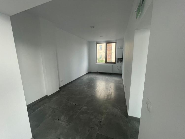 Spatiu comercial de inchiriat, finisat modern, parcari, Muncii