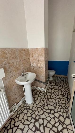 Spatiu comercial stradal cu vad excelent - 80 mp, str.Navelor, zona Faleza-Port - 15