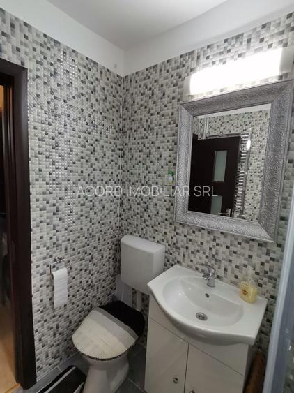 3 camere de inchiriat Tomis II - 11