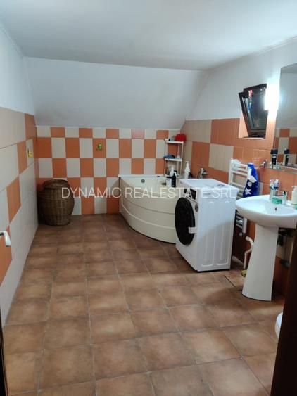 Camera la casa | Galata | Mansarda | Baie proprie | Pet Friendly | 250 EUR - 10